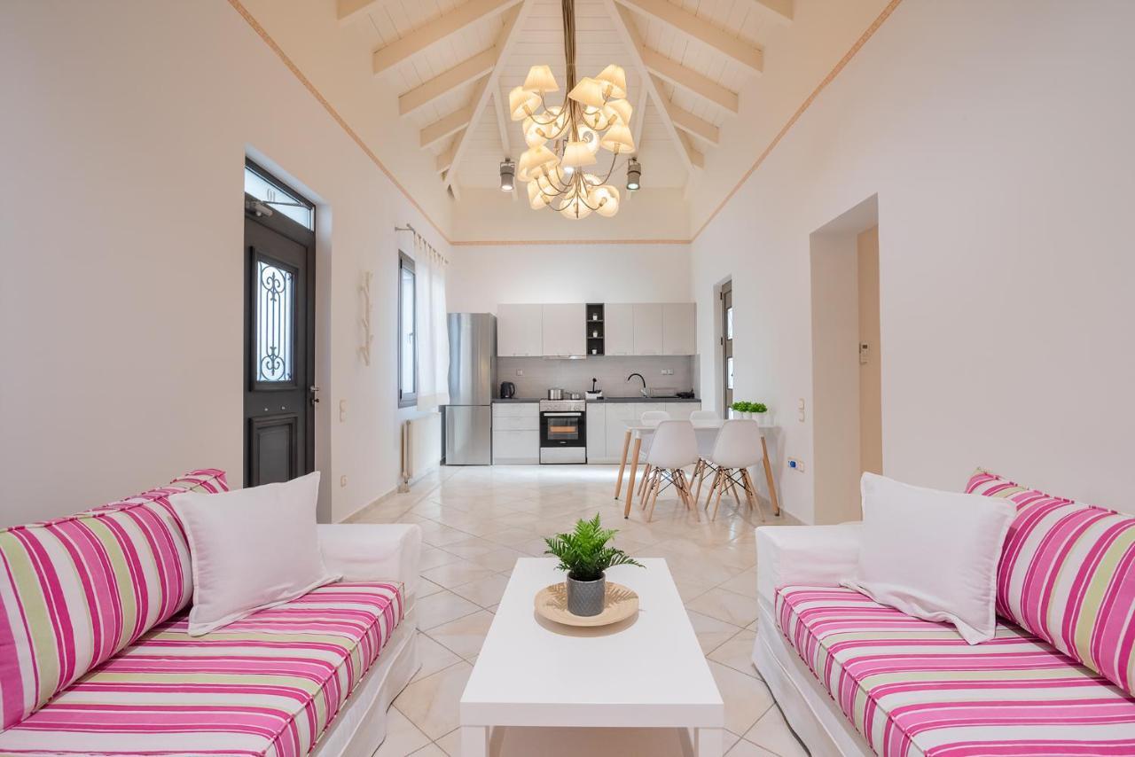 Topalidi'S Home Nea Palatia Exterior photo